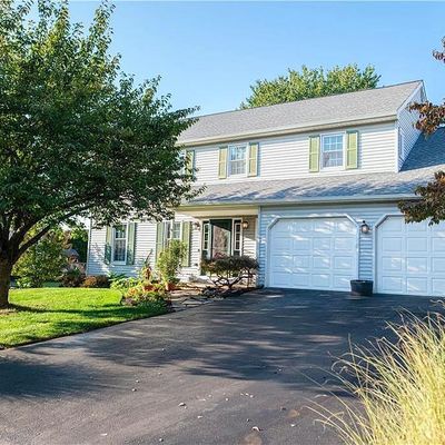 6375 Larch Ln, Macungie, PA 18062