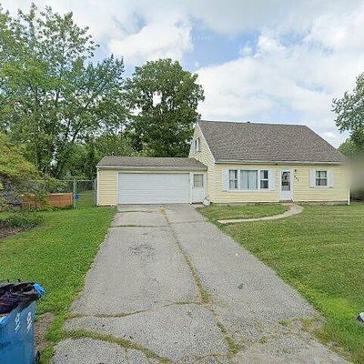 640 Old Forge Rd, Valparaiso, IN 46385