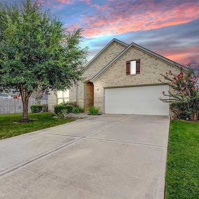 7731 Deep Green Dr, Rosenberg, TX 77469