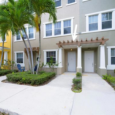 780 Marina Del Ray Lane, West Palm Beach, FL 33401