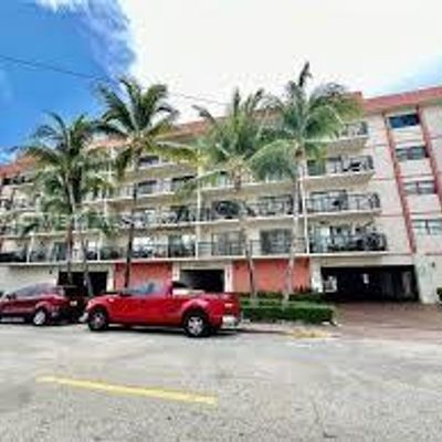 7801 Abbott Ave, Miami Beach, FL 33141