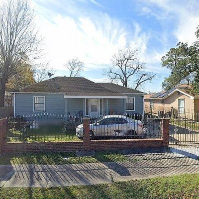 7846 Detroit St, Houston, TX 77017