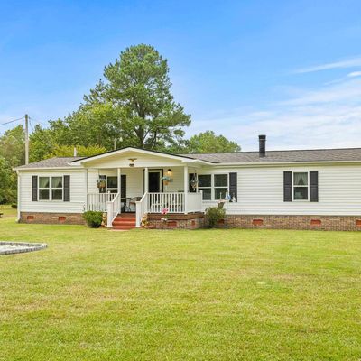 793 Apple Valley Rd., Loris, SC 29569