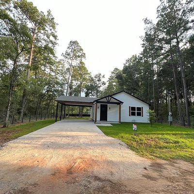 7954 Hawthorne Ln, Plantersville, TX 77363