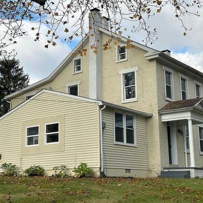 798 E Main St, Dallastown, PA 17313