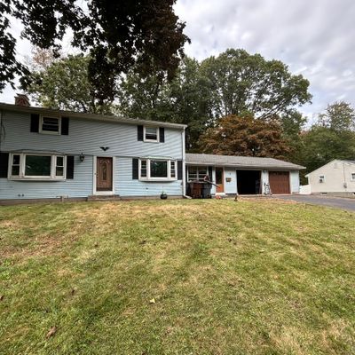 8 Silver Ln, Enfield, CT 06082