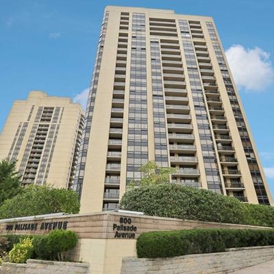 800 Palisade Avenue, Fort Lee, NJ 07024