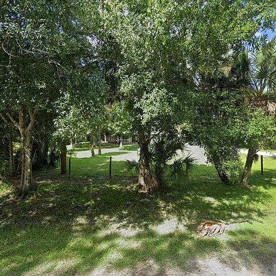 8015 92 Nd Ave, Vero Beach, FL 32967