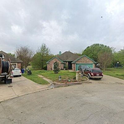 802 Justin Ct, Keene, TX 76059