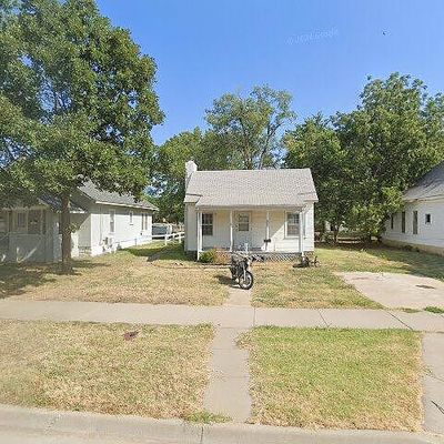 804 E Broadway St, Newton, KS 67114