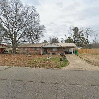 804 Hemlock St, Columbus, MS 39702