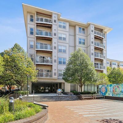 8045 Newell St #419, Silver Spring, MD 20910