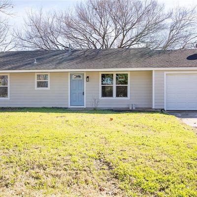 805 E Polk Ave, Victoria, TX 77901