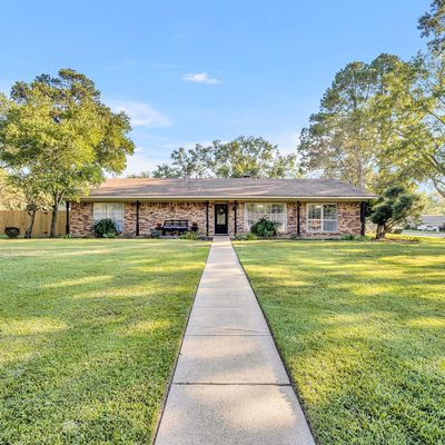 807 Elizabeth, Gilmer, TX 75644