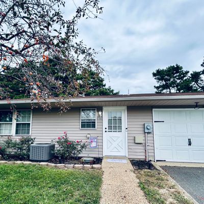 81 Cambridge Circle, Manchester, NJ 08759