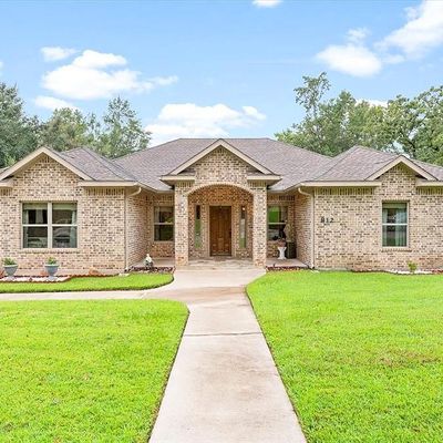 812 Cherry Hills Dr, Huntsville, TX 77340