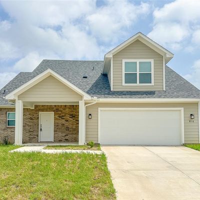 816 Brookside Drive, Springtown, TX 76082