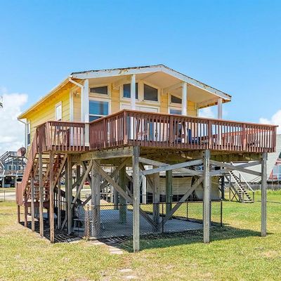 819 Sea Shell Drive, Surfside Beach, TX 77541