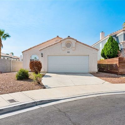 8201 Gunther Cir, Las Vegas, NV 89145