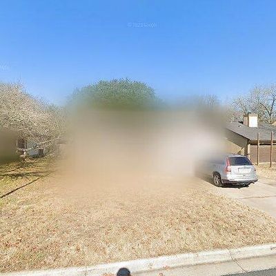 8206 Cattle Dr, Austin, TX 78749