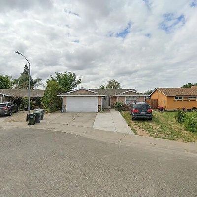 8212 Weyburn Ct, Sacramento, CA 95828