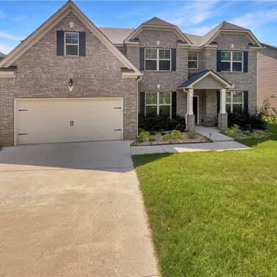 823 Lorrimont Ln, Fairburn, GA 30213