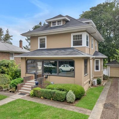 824 Abbott Ave, Ridgefield, NJ 07657