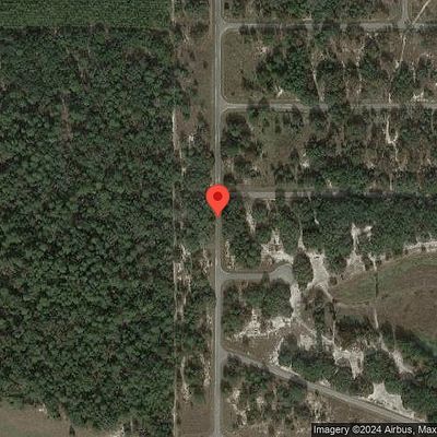 83 Malauka Radl, Ocklawaha, FL 32179