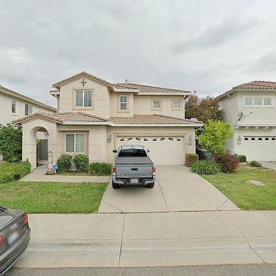 8367 W Wing Dr, Elk Grove, CA 95758