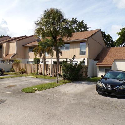 837 Nw 81st Ave, Plantation, FL 33324