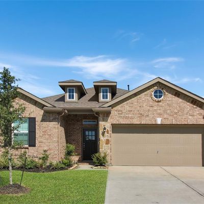 8407 Pecan Crest Dr, Baytown, TX 77521