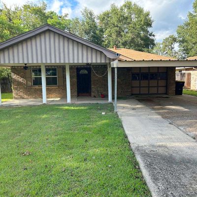 845 Lynn St, Vidor, TX 77662