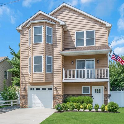 717 Lorillard Ave, Union Beach, NJ 07735