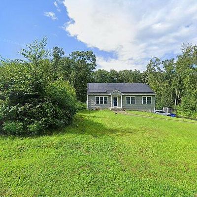 72 Williams Rd, Oakdale, CT 06370