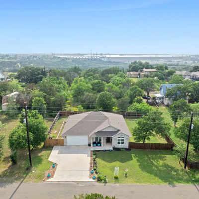 724 Oak Lane, Cottonwood Shores, TX 78654