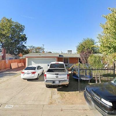 7264 Jerry Way, Sacramento, CA 95828