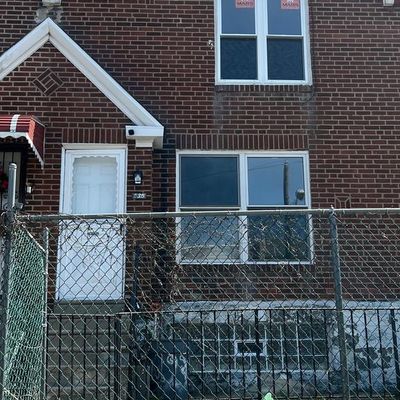 735 Landis St, Philadelphia, PA 19124