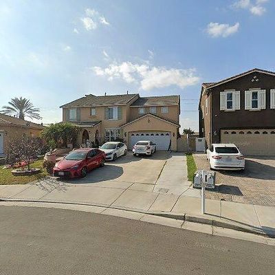 7371 Pinewood Ct, Eastvale, CA 92880