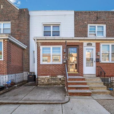 742 Johnston St, Philadelphia, PA 19148