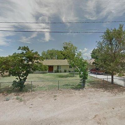 7449 Redwood Ave, Hesperia, CA 92345