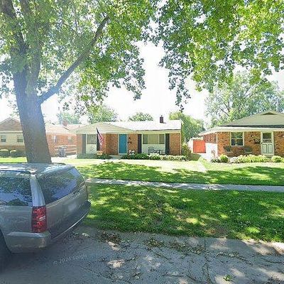 747 Regina Pkwy, Toledo, OH 43612