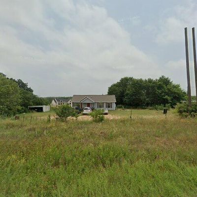 748 Jay Bird Ln, Springtown, TX 76082