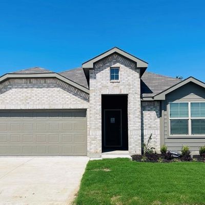 757 Cedarbrook Drive, Fort Worth, TX 76131