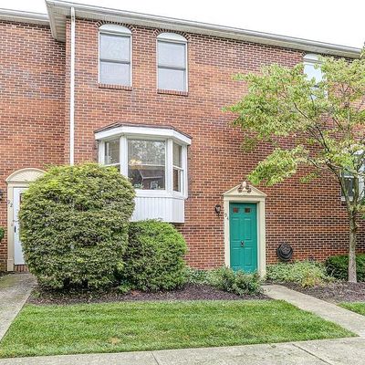 94 Fairfax Vlg, Harrisburg, PA 17112