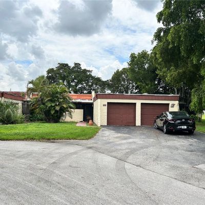 9420 Nw 65th St, Tamarac, FL 33321