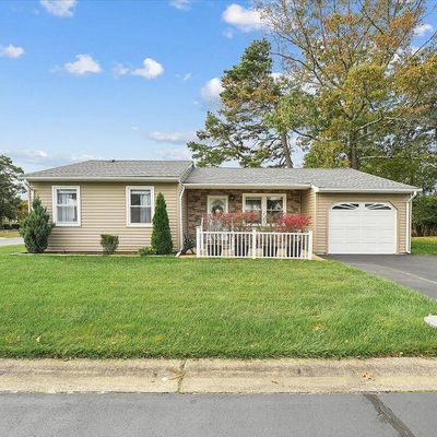 95 Falmouth Avenue, Whiting, NJ 08759