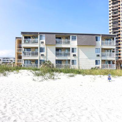 9620 Shore Dr., Myrtle Beach, SC 29572