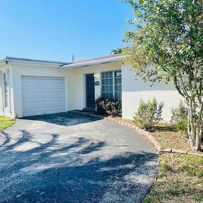 9751 Nw 24 Th Pl, Sunrise, FL 33322