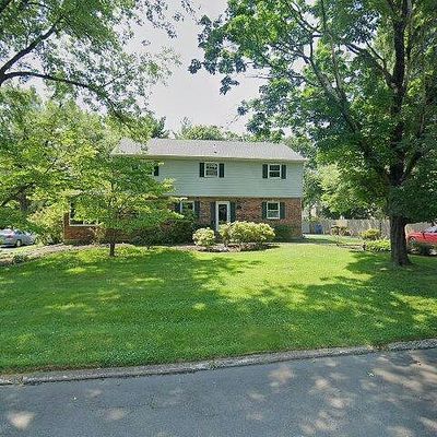 977 Baron Dr, Yardley, PA 19067