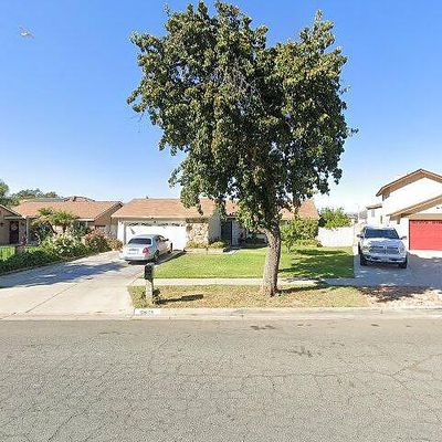 9825 Mandalay Ct, Riverside, CA 92503